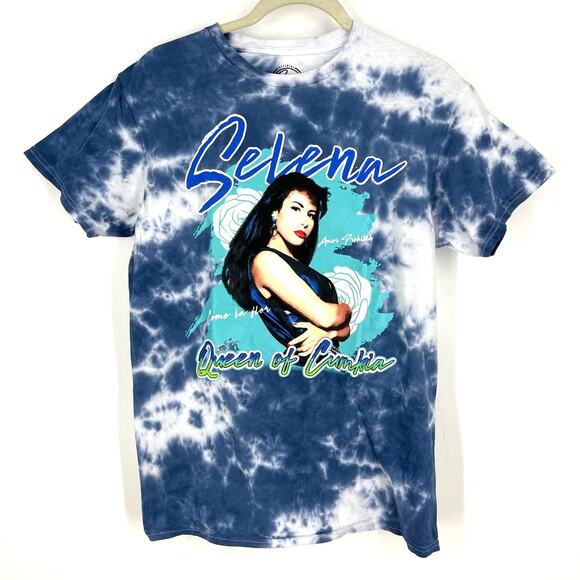 Selena Queen Of Cumbia Portrait Tie Dye T-Shirt Blue Size Medium NWOT - Picture 1 of 5